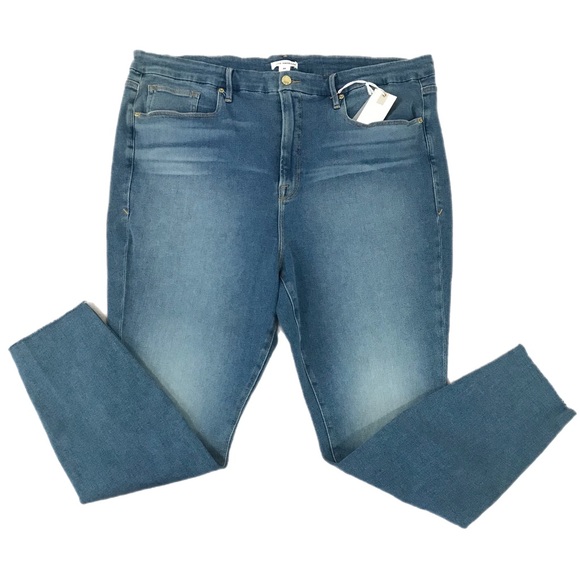 Good American Medium-Light Wash Good legs - Picture 3 of 10